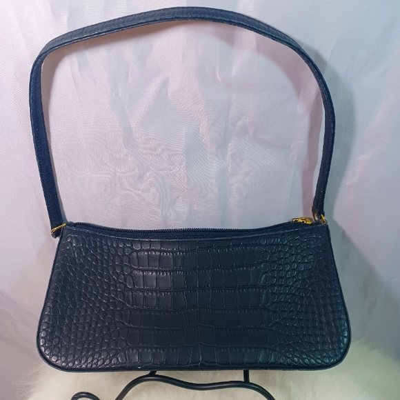 Neiman Marcus Handbags - NEIMAN MARCUS, Small Shoulder Bag, Black